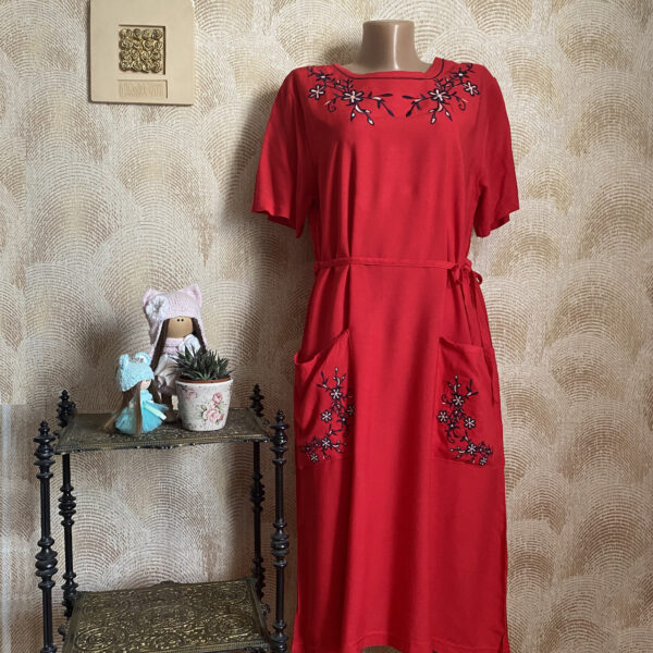 Літня сукня зі штапелю з вишивкою Merve Moda 342, Туреччина, гірчична, розмір 48 (M) — фото 7