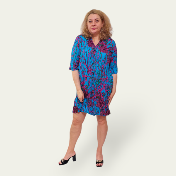 Жіноча літня сукня зі штапелю, блакитна, oversize 46–52, коротка, рукав 3/4, 100% бавовна, Туреччина — фото 5